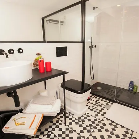 Appartamento Get Lights And Books In Flat Oporto